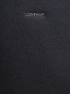Borsa a secchiello Calvin Klein Nera