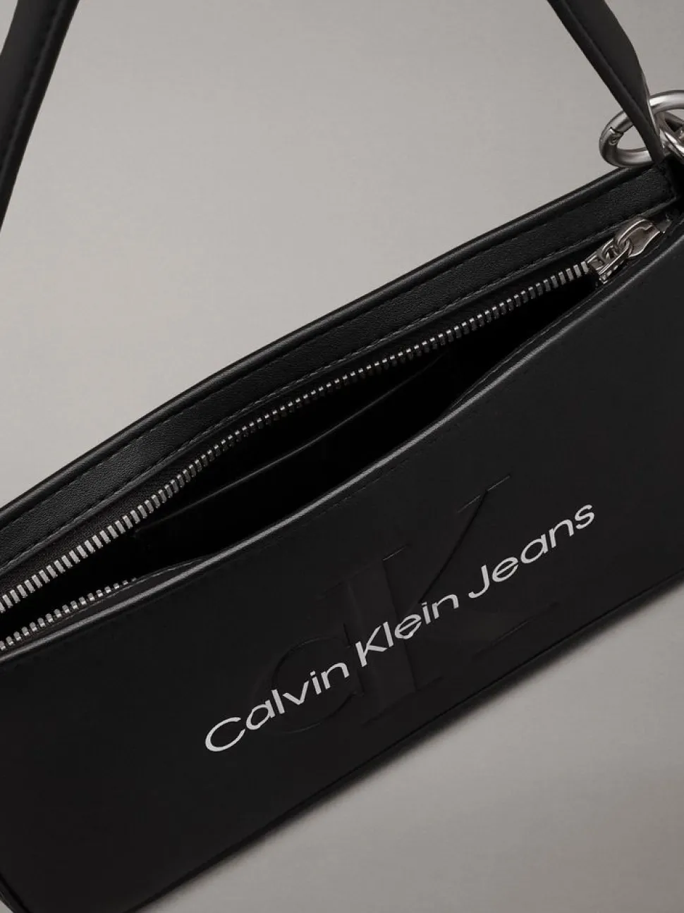 Borsa a spalla Calvin Klein Nera