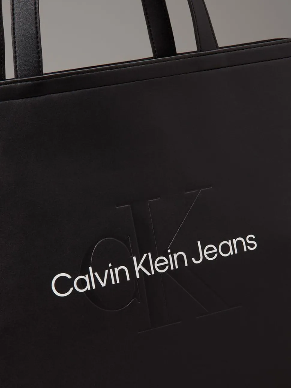 Borsa a spalla Calvin Klein Nera